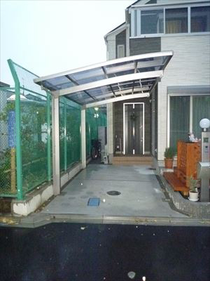 カーポートとサンルームで雨でも快適 カーポートとサンルームで雨でも快適